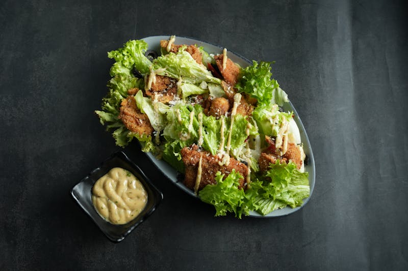 House ranch salad with fresh greens, tomatoes and creamy ranch dressing